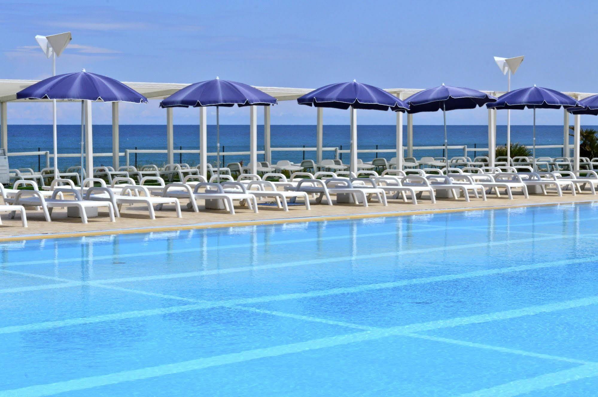 Villaggio San Giovanni San Giorgio Ionico Eksteriør billede